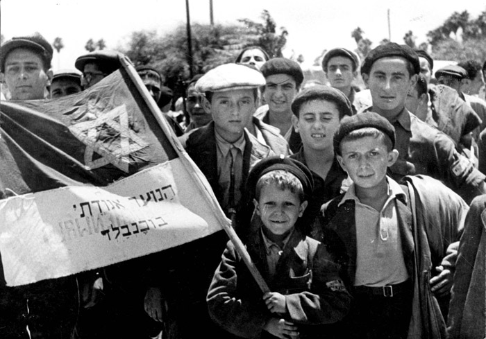 Lolek and Naftali in Buchenwald after liberation