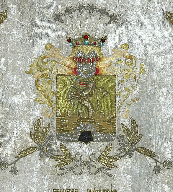 Detail of the Sebestyen family crest embroidered on the Torah Ark curtain that hung in the synagogue of the Jewish Hospital, Cluj, Romania